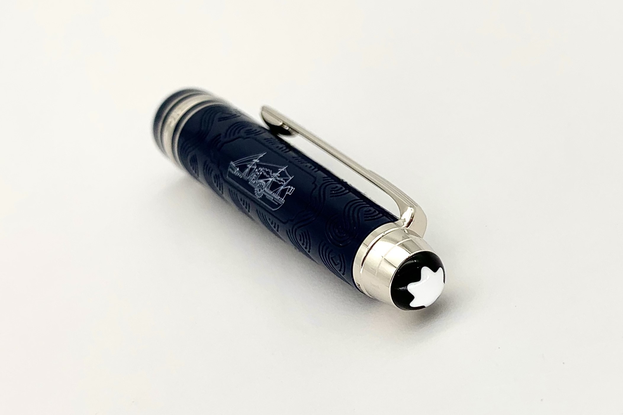 MontblancMB126344AroundtheWorldin80days145MeisterstuckClassiqueFountainPen_L